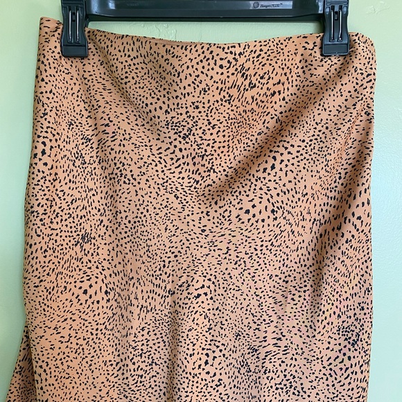 Babaton Silk Mini Skirt - Picture 2 of 5
